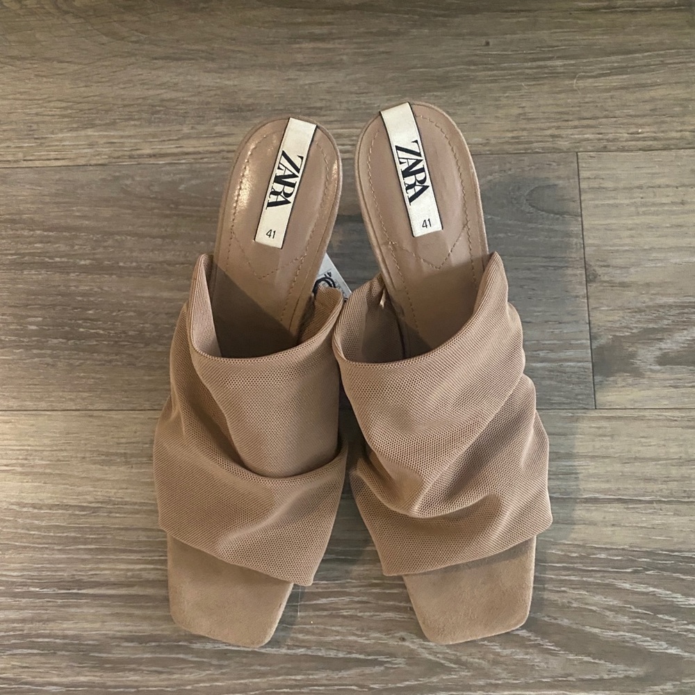 Zara Slouchy Mules